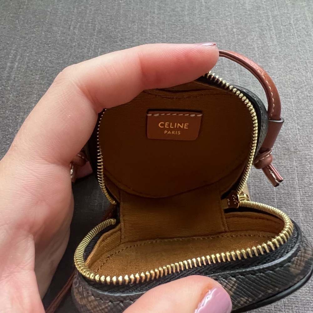 Celine small heart purse - Picture 3 of 3